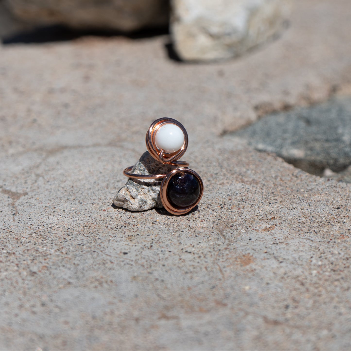 Amethyst Ocean – Copper & White Shell Copper Ring