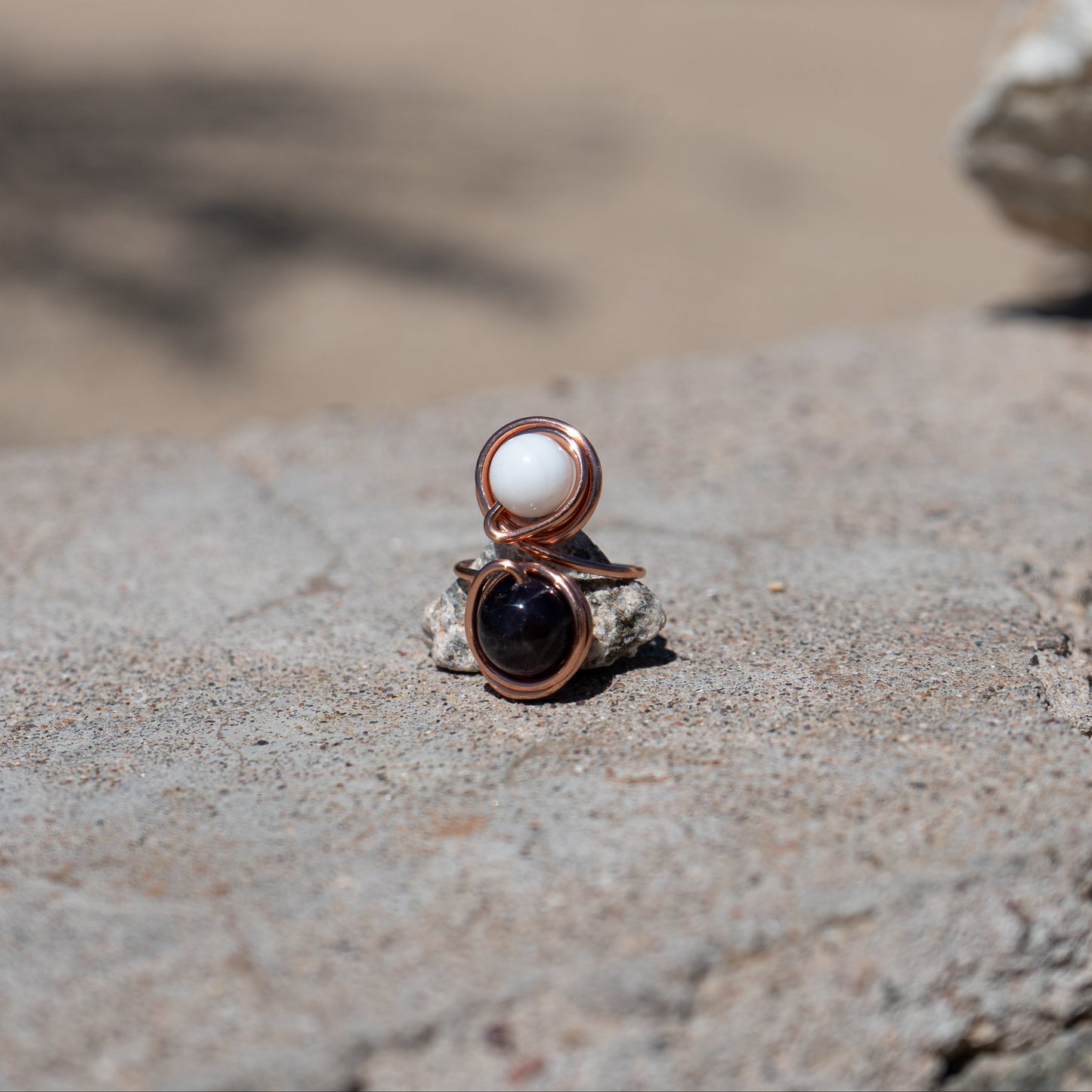 Amethyst Ocean – Copper & White Shell Copper Ring