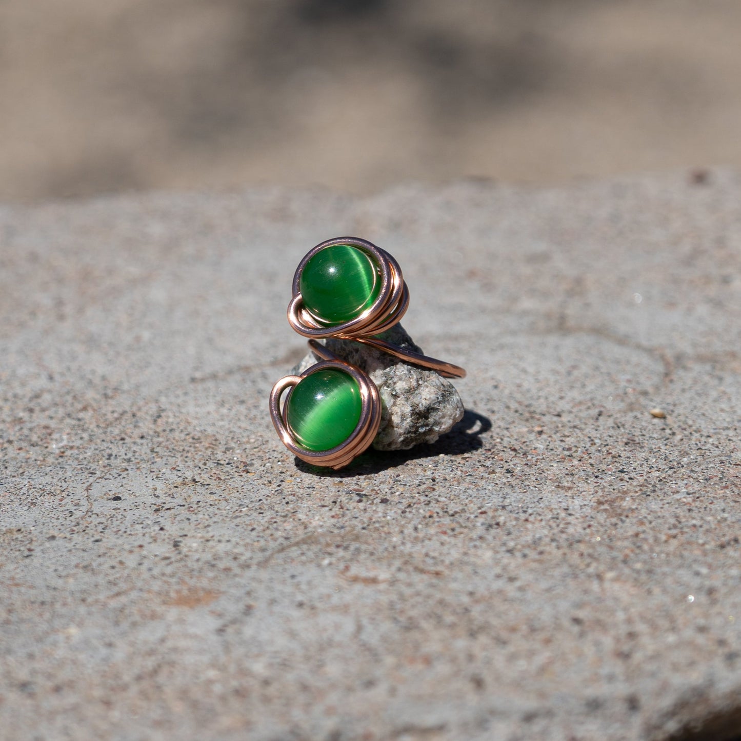 Verdant Eye – Green Cat’s Eye Glass Copper Ring